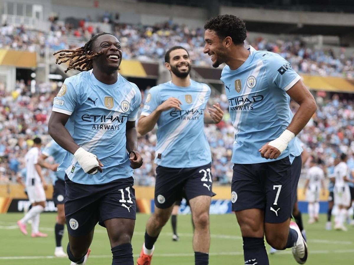 包含加时末段亚冠传出新动向；曼城主帅复盘；管理层表态：更衣室稳定；赛季目标并未改变的词条