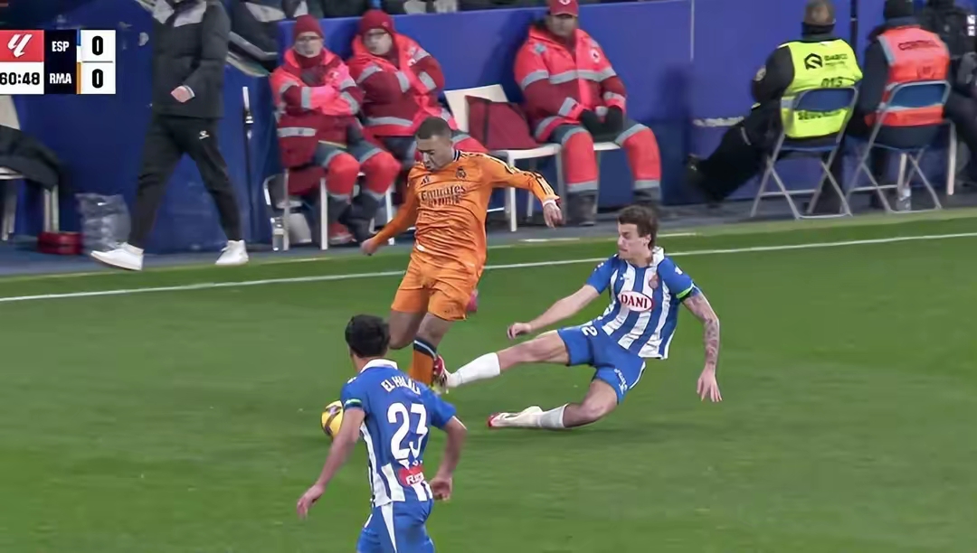 加时末段体能课后，巴塞罗那绝杀压哨备战荷甲，话题不断，身体对抗强度拉满的简单介绍-乐鱼在线登入