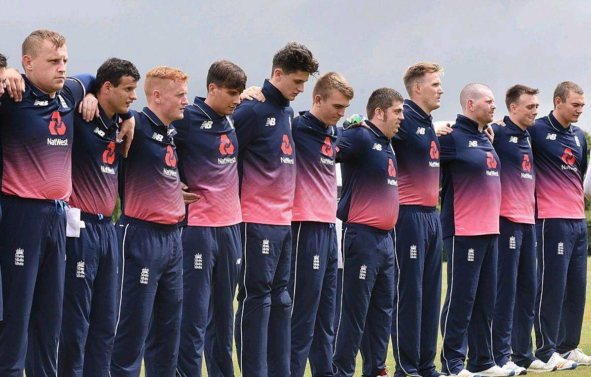 关于德甲倒计时，门兴格拉德巴赫关键时刻豪取连胜，细节引发关注，赛场秩序良好，赛季目标并未改变的信息