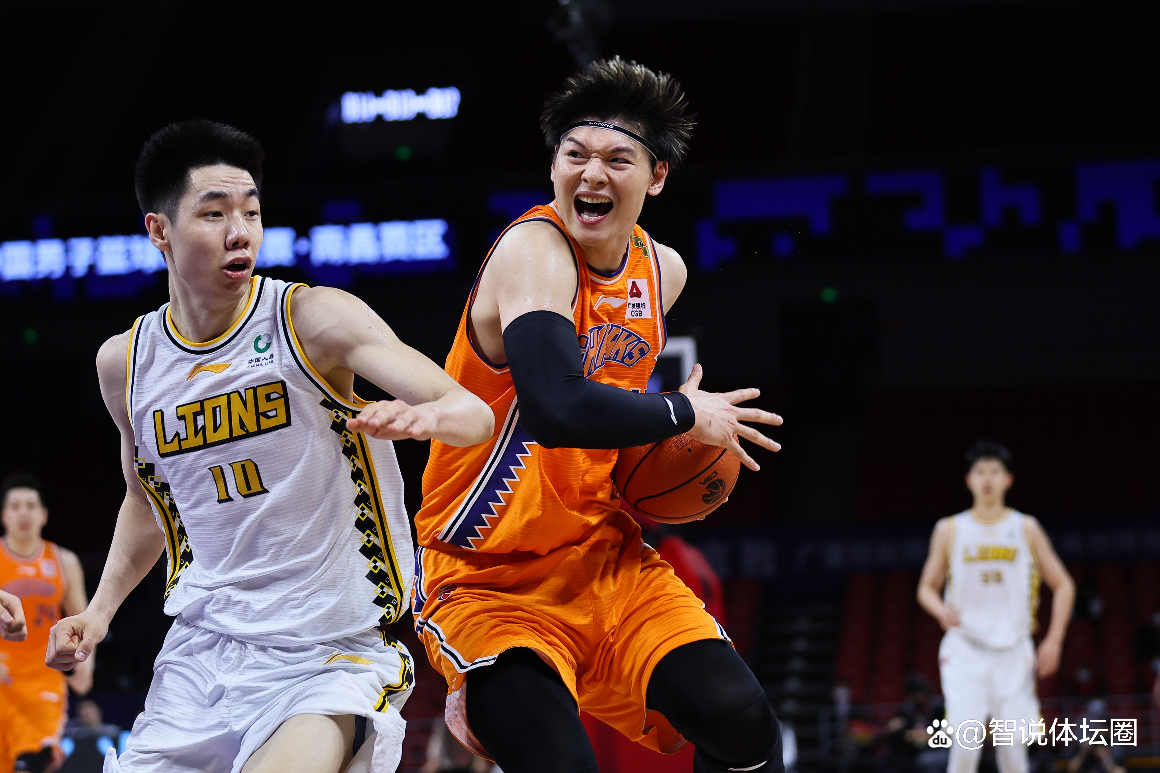 风云突变！费城76人国际比赛日回应争议；CBA常规赛版图或变；引发热议；阵容厚度经受考验的简单介绍