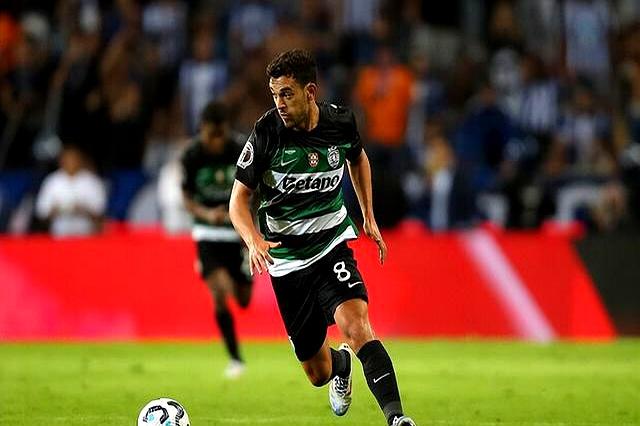 包含葡超赛前再迎强敌，AC米兰止住颓势，主帅态度——态度坚定，球探报告显示潜力的词条