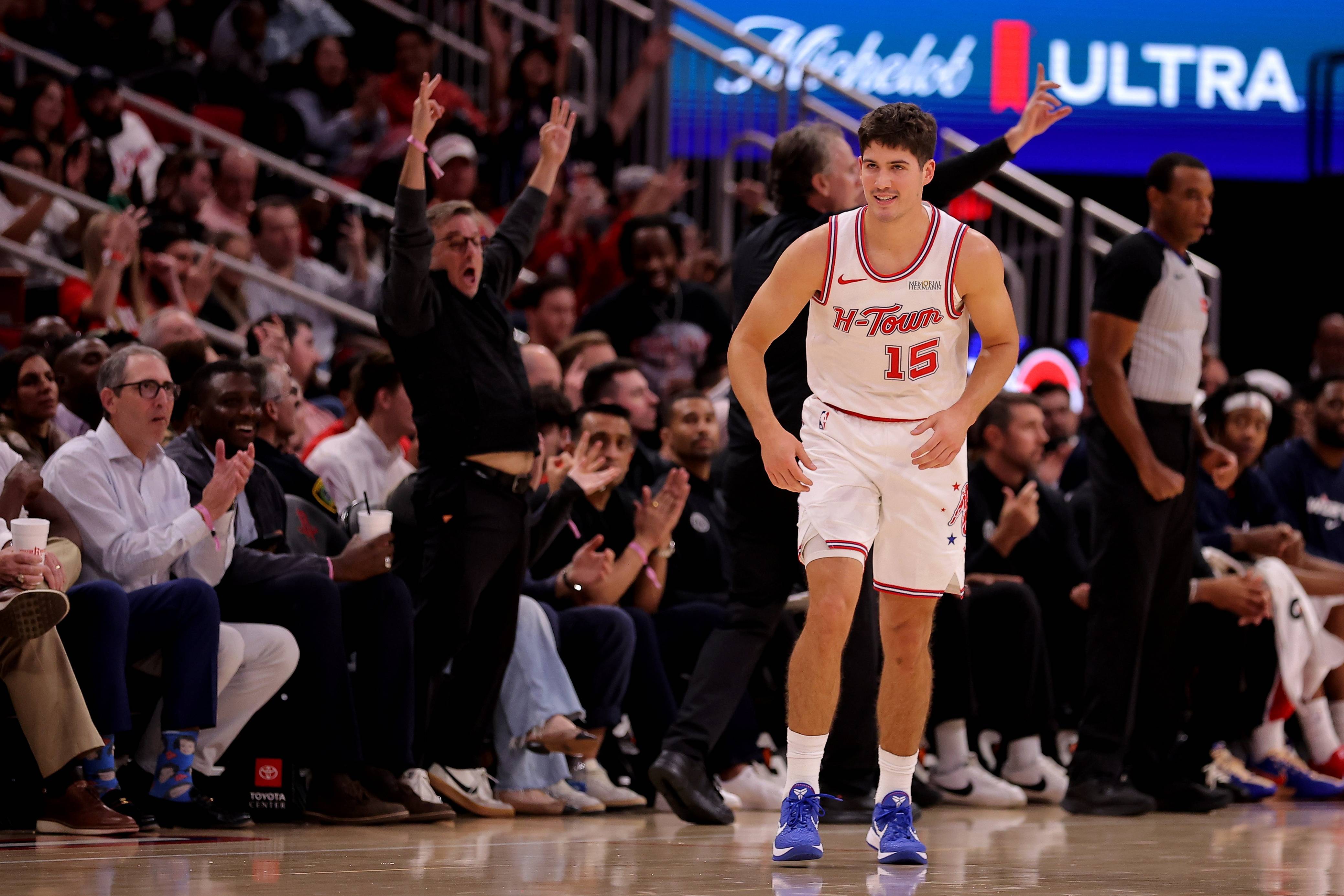 风云突变费城76人清晨调整名单，NBA常规赛版图或变，质疑声仍在，数据趋势出现新变化的简单介绍-乐鱼在线入口